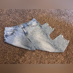 *SOLD* 
Time & Tru High Rise Straight Leg Jeans